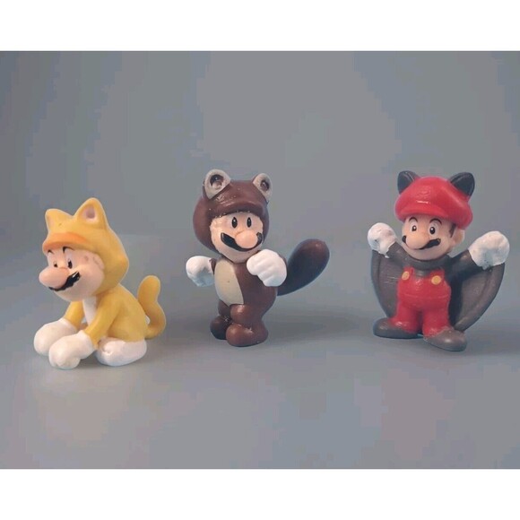 Super Mario Bros Mini Figure Cat Mario Cat Mario Flying Squirrel  Nitendo 1.5" - Picture 1 of 6